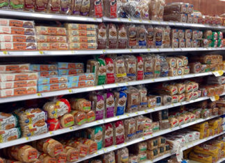 5 Dangerous Additives Hidden In Packaged Bread