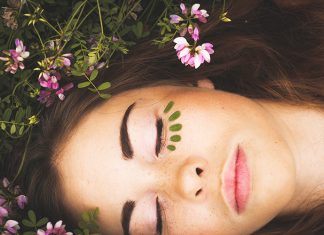 How to Find the Right Skincare Products? choosing the right skincare products