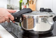 How Easy It Is To Leave The Stove Stoves As New By Using Lemon In This Way.